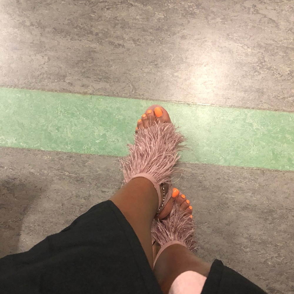 Meet your Posher, Freedasia